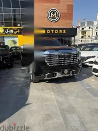 جى ام سى سييرا 2025 أسود مستعملة للبيع