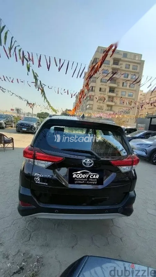 تويوتا رش 2020 أسود مستعملة للبيع - 7