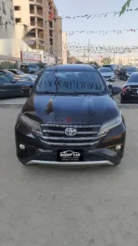 تويوتا رش 2020 أسود مستعملة للبيع