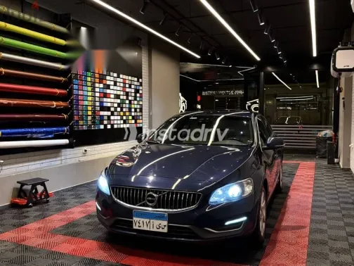 Volvo S60 2016 Dark Blue Used for Sale - 10