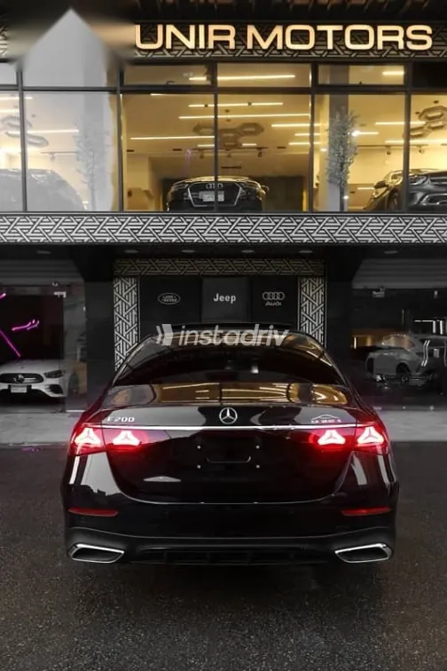 مرسيدس E 200 2026 أسود جديدة للبيع - 5