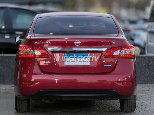 Nissan Sentra 2024 Burgundy Used for Sale - 3