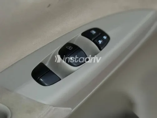 Nissan Sentra 2024 Burgundy Used for Sale - 6