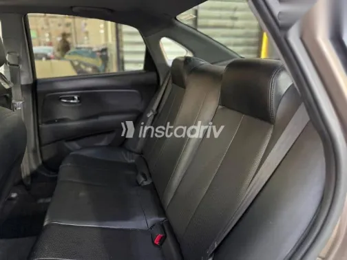 Hyundai Elantra 2019 Beige Used for Sale - 7