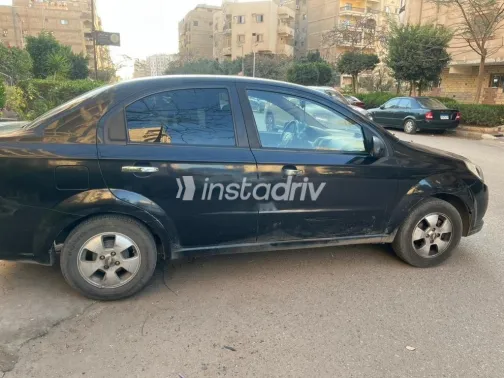 شيفروليه افيو 2019 أبيض مستعملة للبيع - 3