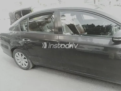 فولكس فاغن باسات 2015 بني مستعملة للبيع - 2