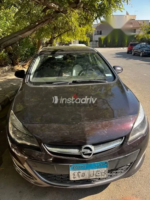 Opel Astra 2015 Brown Used for Sale - 5