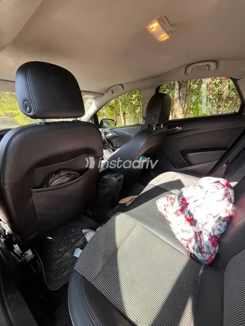 Opel Astra 2015 Brown Used for Sale - 9