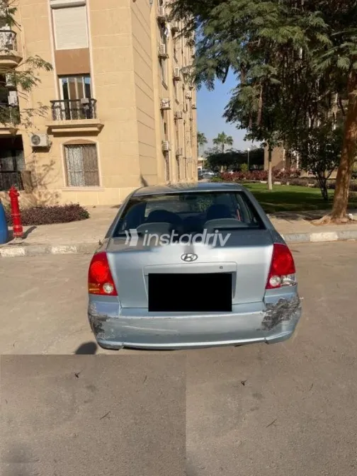 هيونداي فيرنا 2008 سماوي مستعملة للبيع - 2