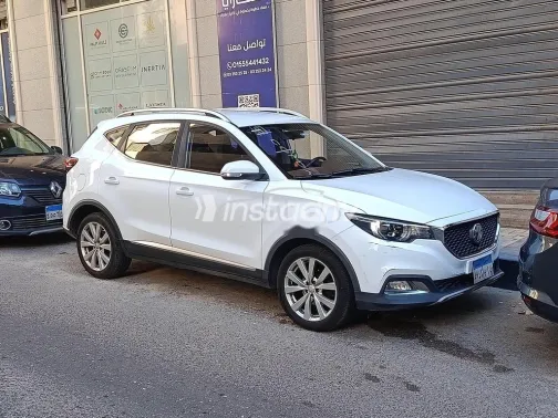 MG ZS 2021 White Used for Sale - 2