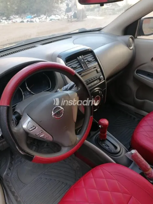 نيسان صنى 2016 أسود مستعملة للبيع - 5