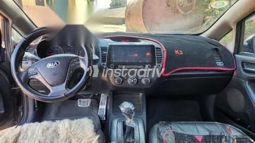 كيا سيراتو 2014 فضي مستعملة للبيع - 9