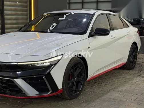 Hyundai Elantra 2024 White New for Sale - 5