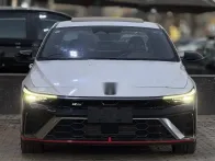 هيونداي إلنترا 2024 أبيض جديدة للبيع