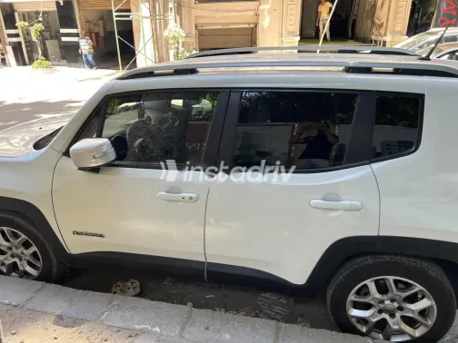 Jeep Renegade 2017 White Used for Sale - 3