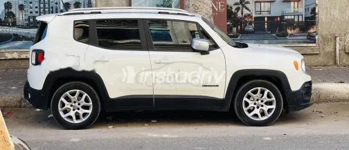Jeep Renegade 2017 White Used for Sale - 4