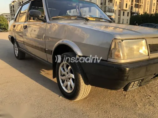 فيات شاهين 2005 فضي مستعملة للبيع - 4