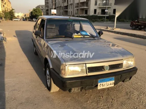 فيات شاهين 2005 فضي مستعملة للبيع - 5