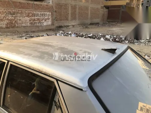 فيات شاهين 2005 فضي مستعملة للبيع - 9