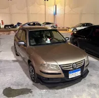 فولكس فاغن بوينتر 2006 ذهبي مستعملة للبيع