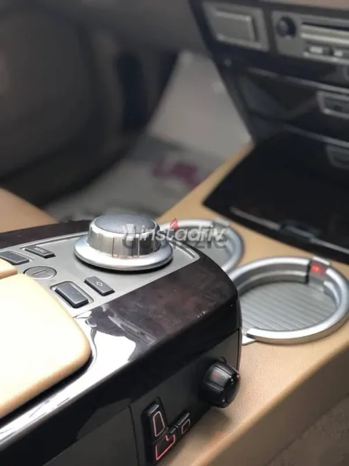 بي ام دبليو 740 2007 أزرق غامق مستعملة للبيع - 5