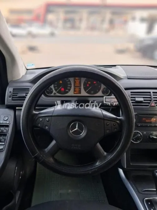 مرسيدس B 150 2006 فضي مستعملة للبيع - 5