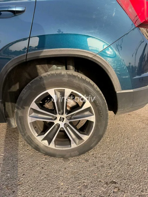 سيات اتيكا 2023 أبيض مستعملة للبيع - 1