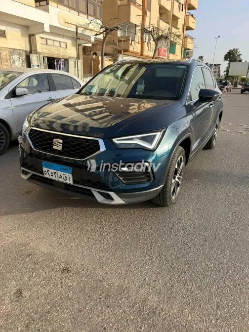 سيات اتيكا 2023 أبيض مستعملة للبيع - 9