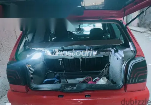 فولكس فاغن بولو 1997 أحمر مستعملة للبيع - 8