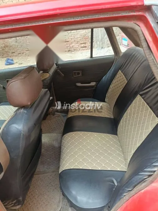 دايهاتسو شارمـنت 2014 أحمر مستعملة للبيع - 5