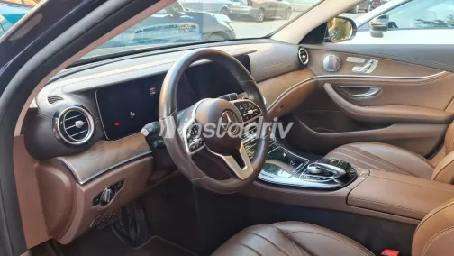 مرسيدس E 180 2019 أبيض مستعملة للبيع - 3