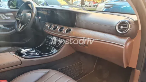 مرسيدس E 180 2019 أبيض مستعملة للبيع - 4