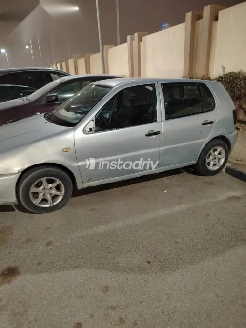 فولكس فاغن بولو 1999 فضي مستعملة للبيع - 3