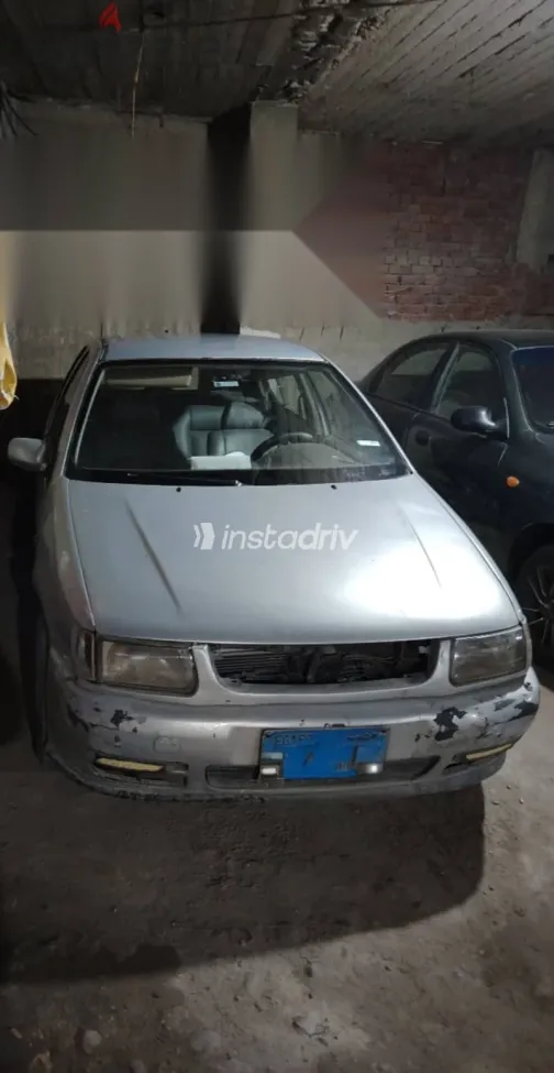 فولكس فاغن بولو 1999 فضي مستعملة للبيع - 4