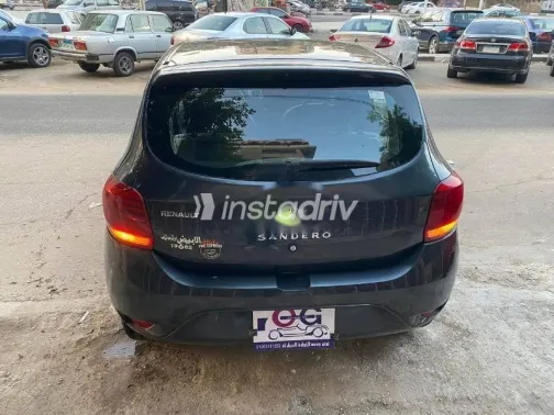 رينو سانديرو 2021 رمادي مستعملة للبيع - 3