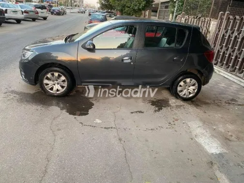 رينو سانديرو 2021 رمادي مستعملة للبيع - 5