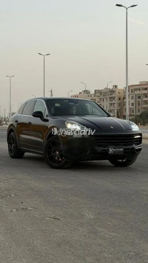 Porsche Cayenne S 2019 Black Used for Sale - 3