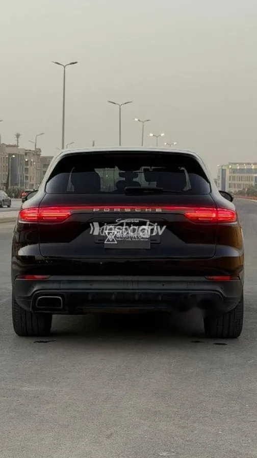 Porsche Cayenne S 2019 Black Used for Sale - 4