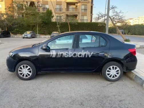 رينو لوجان 2015 أسود مستعملة للبيع - 3