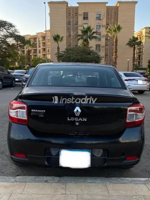 رينو لوجان 2015 أسود مستعملة للبيع - 5