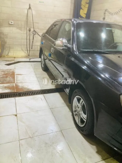 Hyundai Verna 2013 Black Used for Sale - 4