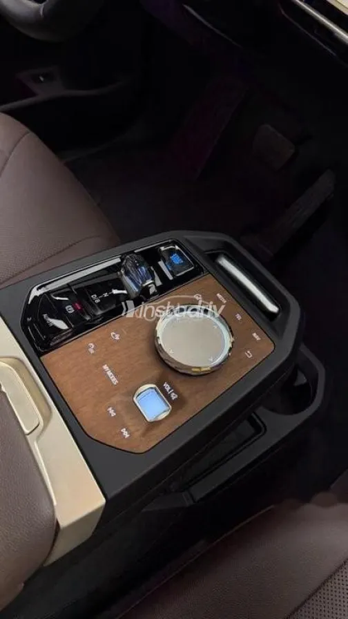 بي ام دبليو اى اكس 2023 أزرق غامق مستعملة للبيع - 4