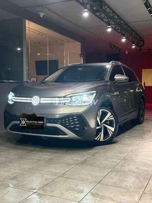 Volkswagen ID 6 2022 Gray Used for Sale - 2
