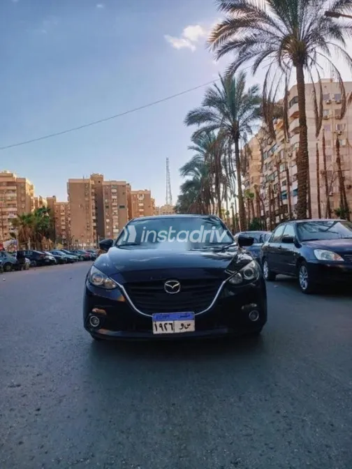 مازدا 3 2016 أسود مستعملة للبيع - 1