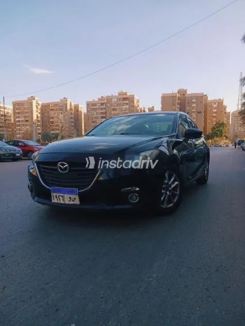 مازدا 3 2016 أسود مستعملة للبيع - 2