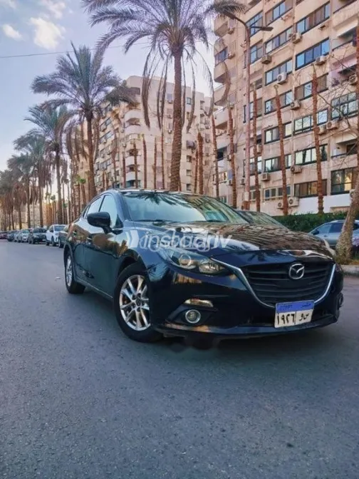 مازدا 3 2016 أسود مستعملة للبيع - 3