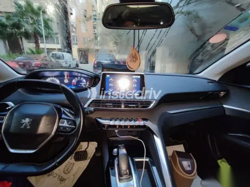 بيجو 3008 2021 أسود مستعملة للبيع - 3