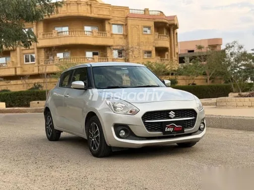 سوزوكى سويفت 2022 رمادي مستعملة للبيع - 2