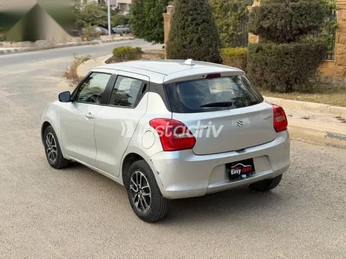 سوزوكى سويفت 2022 رمادي مستعملة للبيع - 5