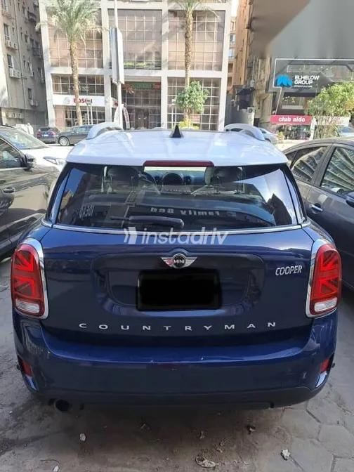 مينى كانترى مان 2018 أزرق غامق مستعملة للبيع - 2